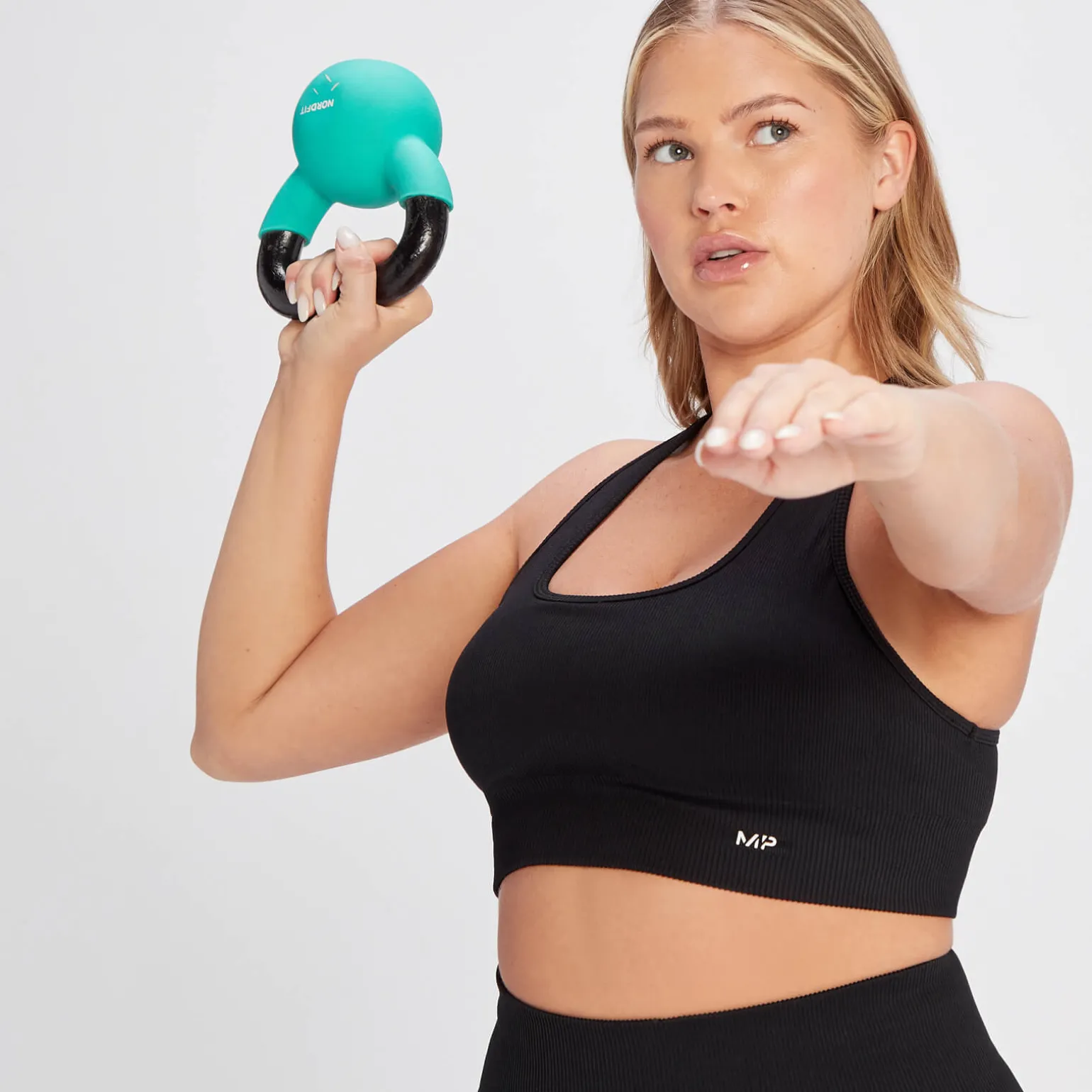 Femme MYPROTEIN Brassière côtelée sans coutures MP Tempo pour femmes –