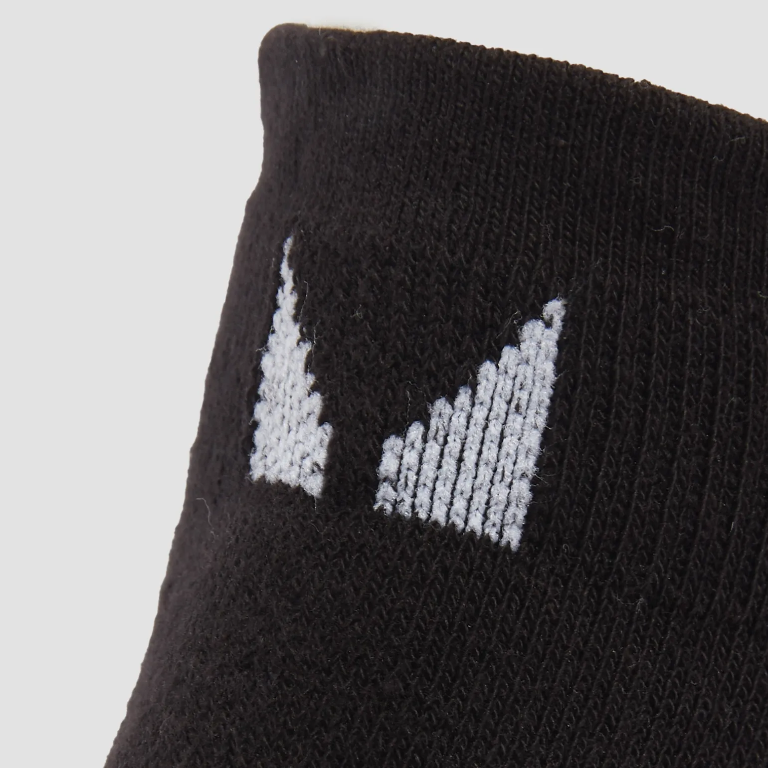 Femme MYPROTEIN Chaussettes d’entraînement unisexes MP (lot de 3 paires) –
