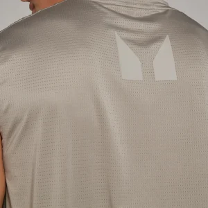 Homme MYPROTEIN Débardeur d’entraînement oversize en maille filet MP Tempo pour hommes – Terre cuite