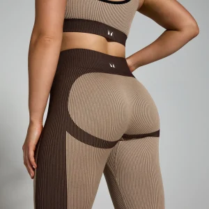 Femme MYPROTEIN Legging côtelé sans coutures MP Contrast pour femmes – Cachemire/Espresso