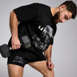 Homme MYPROTEIN Short avec entrejambe de 13 cm MP Origin Graphic pour hommes – Noir